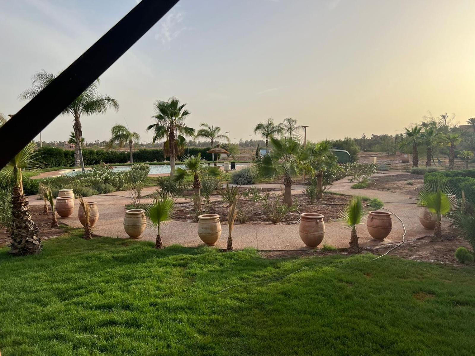 Apartment Fabuleux Appartement, Rez De Jardin Au Sein De La Palmeraie Marrakesh